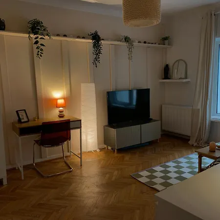 Apartment 18 Powisle