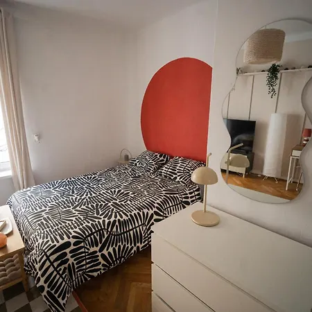 Apartment 18 Powisle *