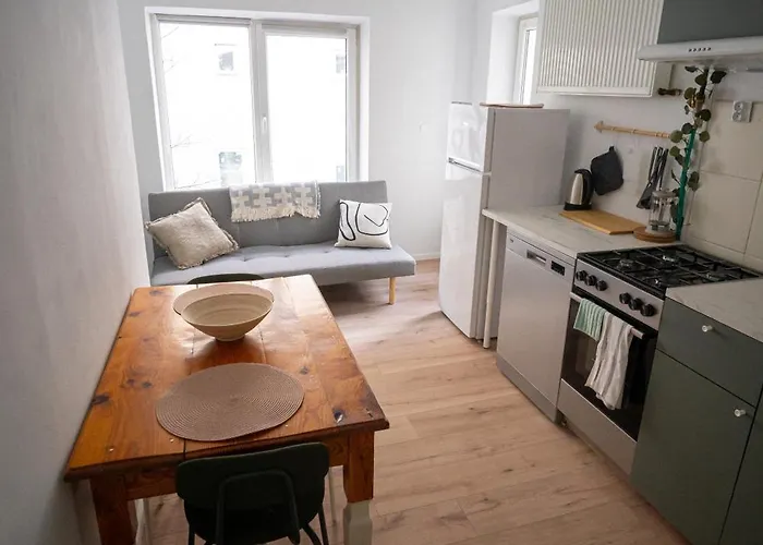 18 Powisle Apartment Warsaw