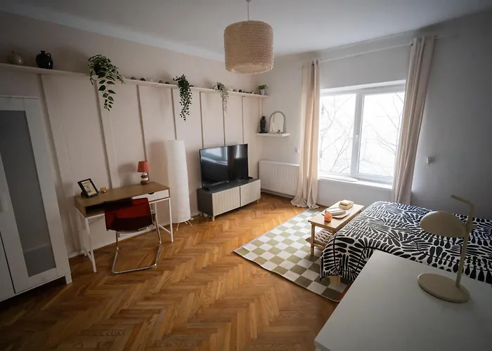 18 Powisle Apartment Warsaw